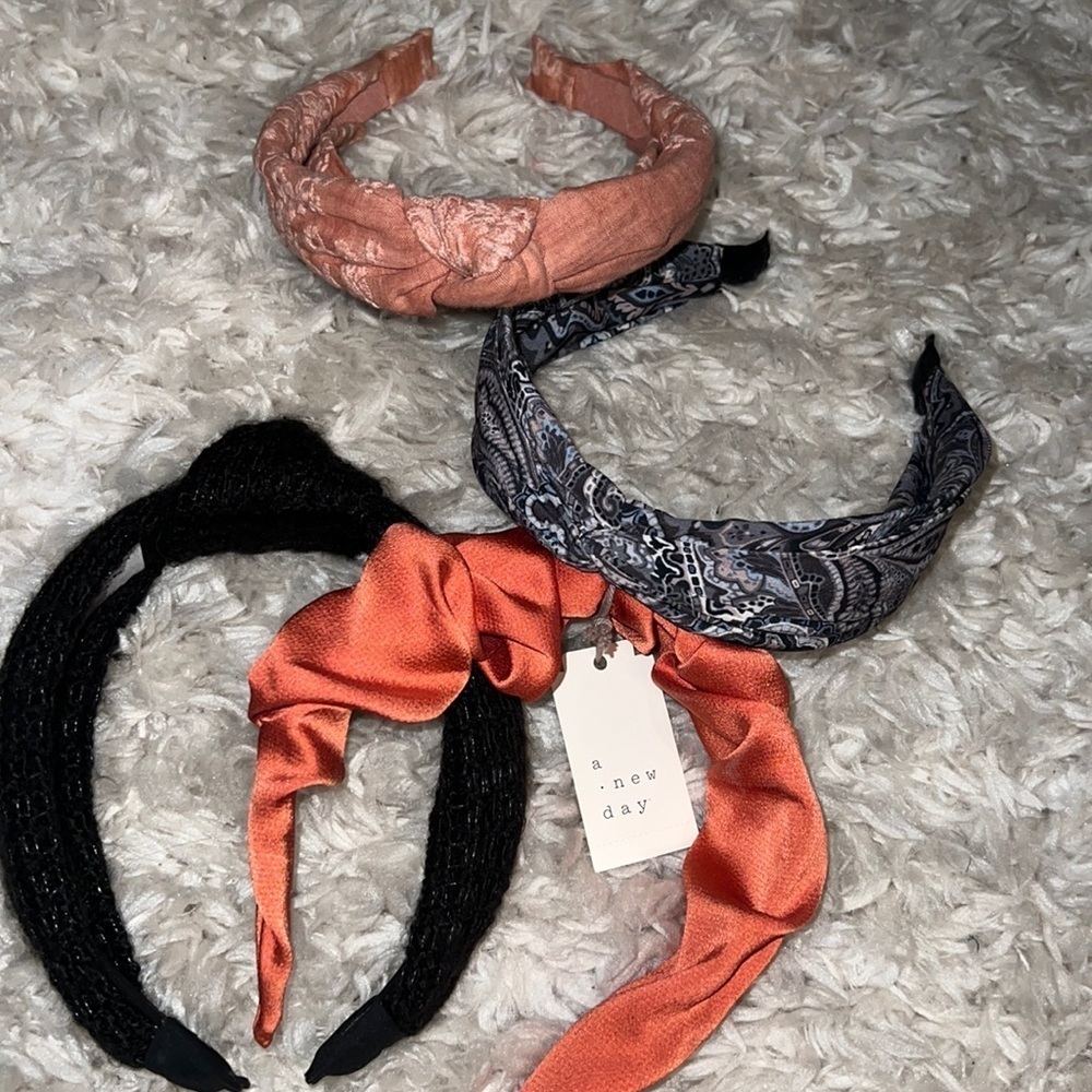Bundle of hair bands